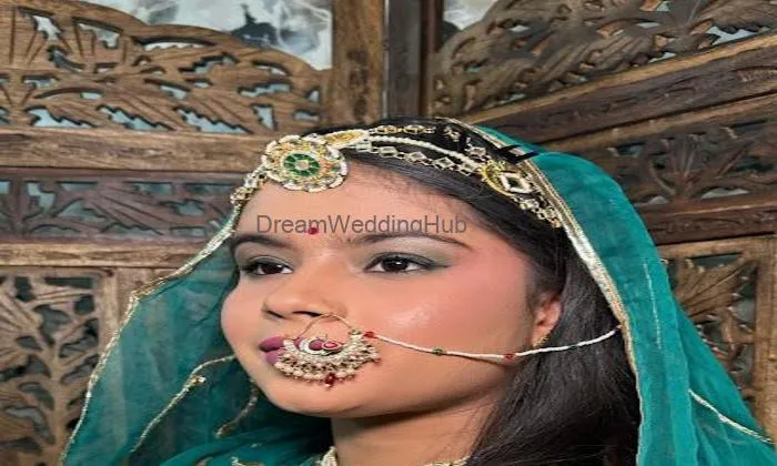 Reeya Makeover's