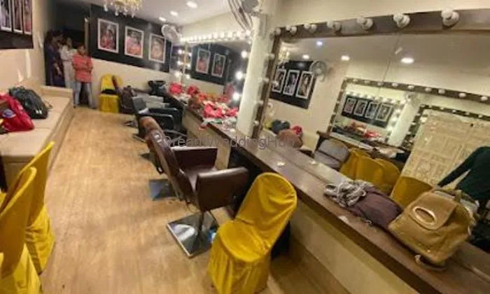 Regal Makeup Studio & Salon Regal Makeup Studio & Salon
