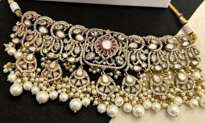Regalia Luxe By Ila