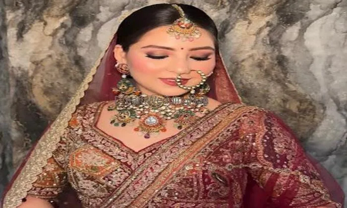 Ria Jain Makeup Studio And Academy