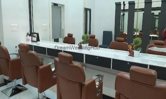 Richa's Beauty Touch Makeover Studio