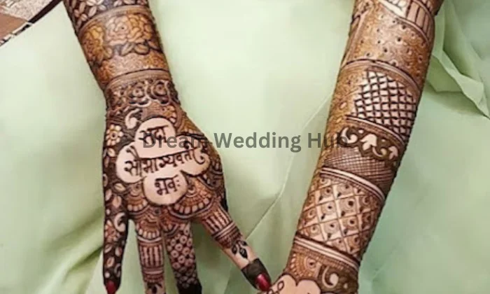 Riddhi Mehndi Artist And Nail Artist