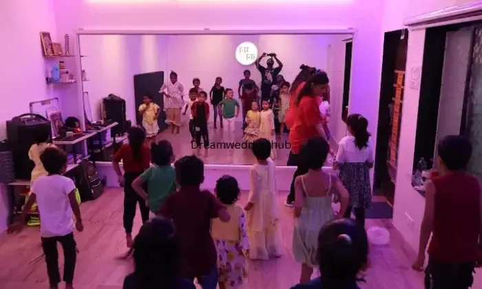 Ridhi Sindhi Dance Studio
