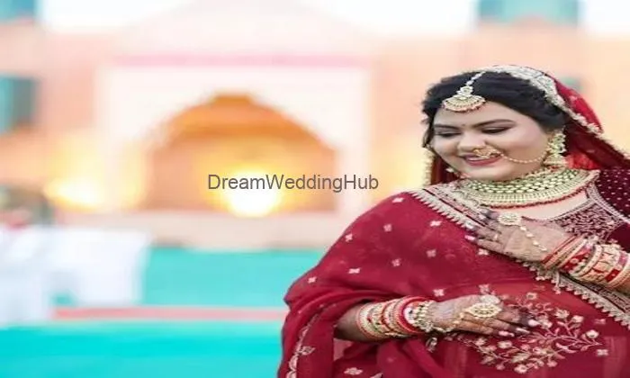 Rinku Dobariya Hair & Make-up Artist