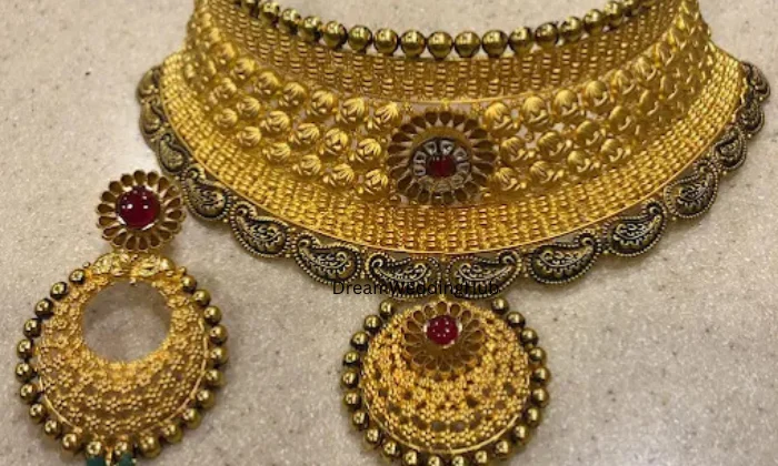 Ritu Singar Store