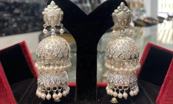 Riwaaz By Iv Jewellers