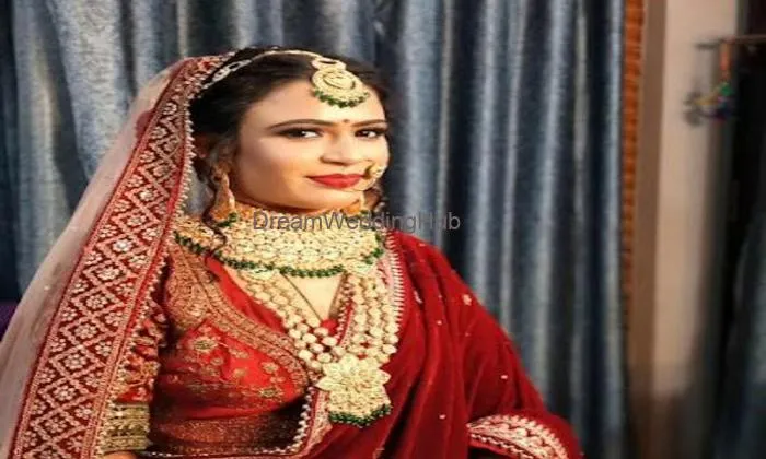 Riya Beauty Parlour ( Only For Women )