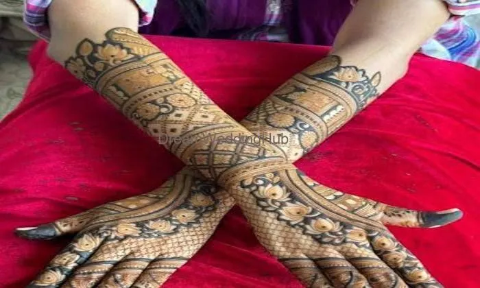 Rk Mehandi Art-best Bridal Mehandi Artist In Gurgaon/mehandi Artist In Gurgaon/home Services Free