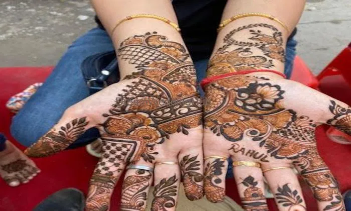 Rohit Mehandi Artist