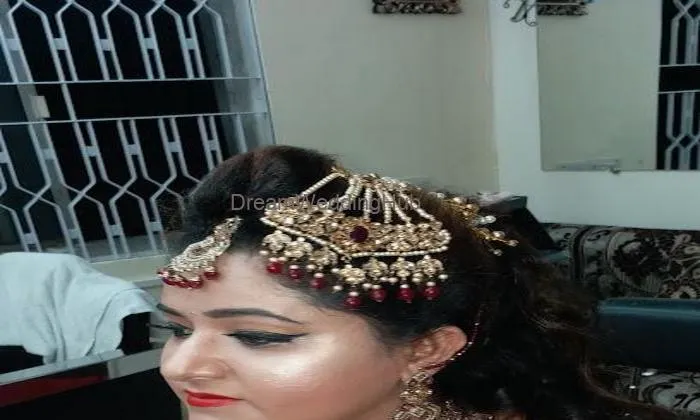 Roma Beauty Parlour Indore Roma Beauty Parlour Indore