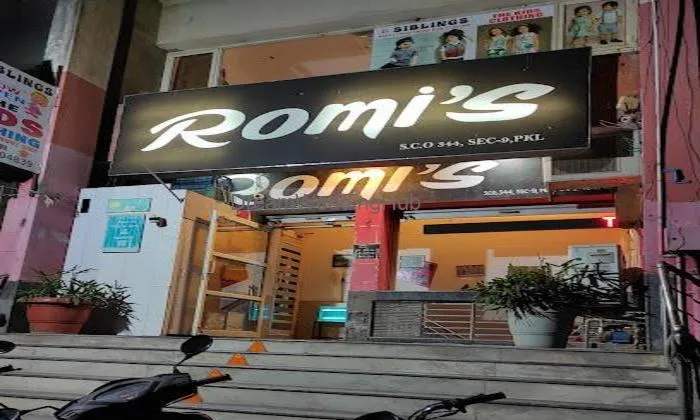 Romis