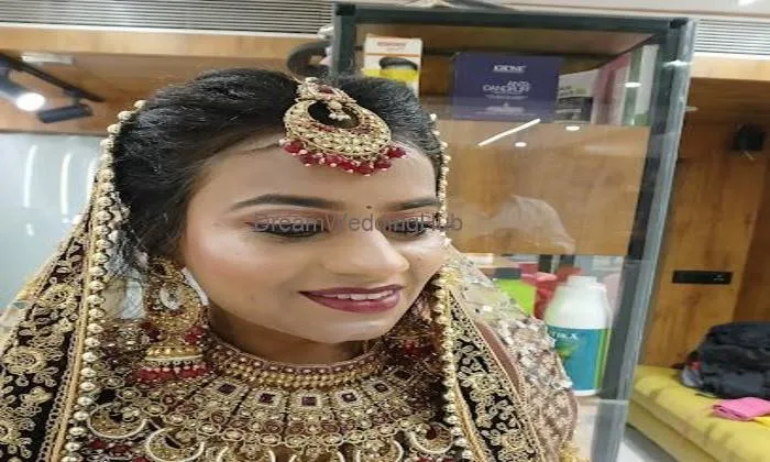 Roop Singar Salon