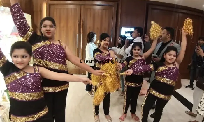 Roopantaran Dance Company