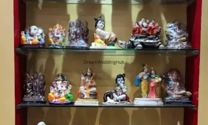 Rooprang Cosmetics  Gift Corner