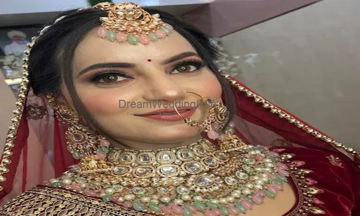 Roshan Hair & Beauty Studio Roshan Hair & Beauty Studio