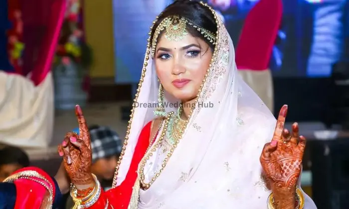 Roshni Makeup Artist