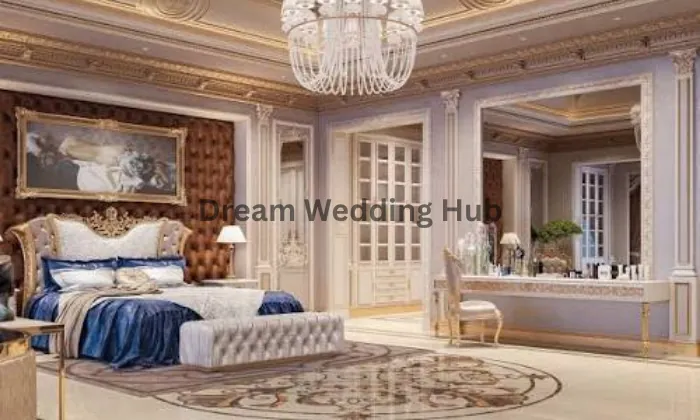 Royal Decor