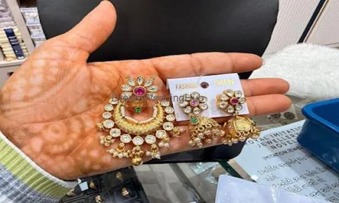 Royal Imitation Jewellery And Novelty