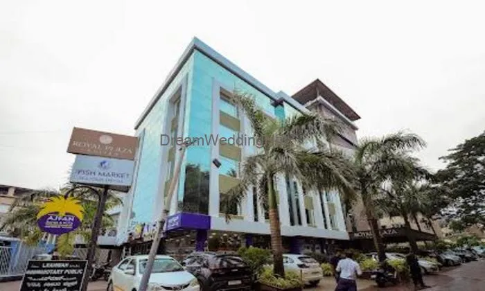 Royal Plaza Suites By Rak Rooms