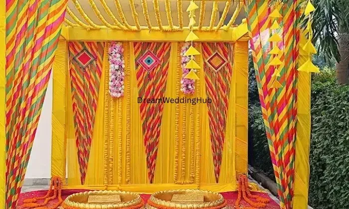 Royal Vision  Decoration