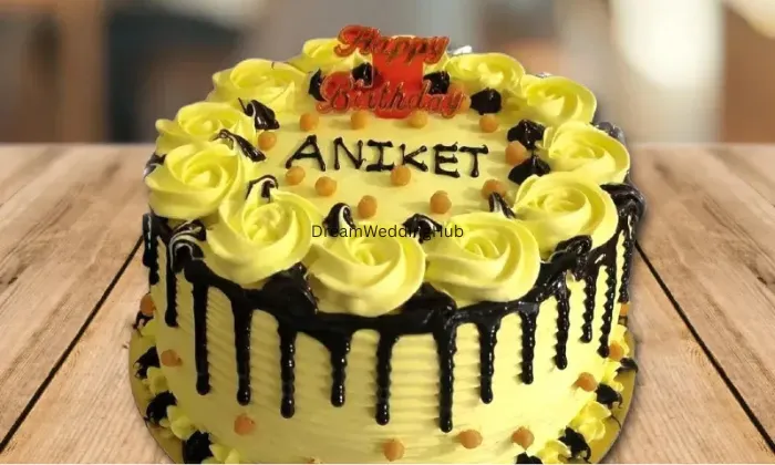 Royal's Bakery And Cake Delivery 