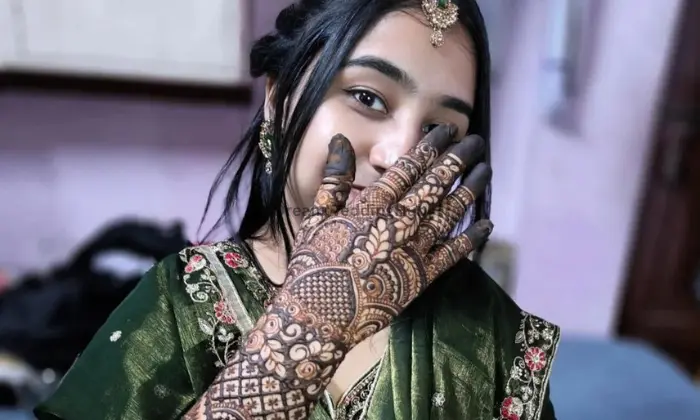 Ruby Mehandi