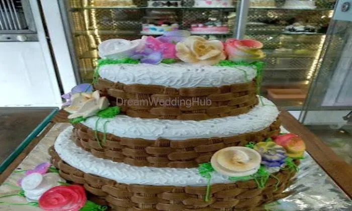 Ruchee Cake And Coldrinks Ruchee Cake And Coldrinks