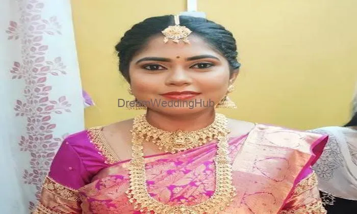 Rudra Bridal Studio