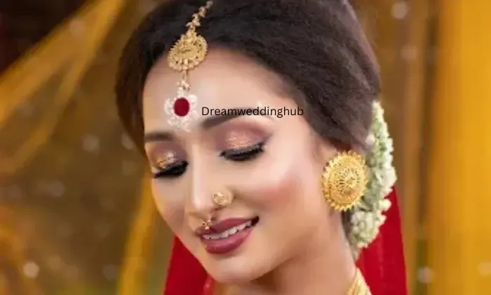 Runu Makeup Artist