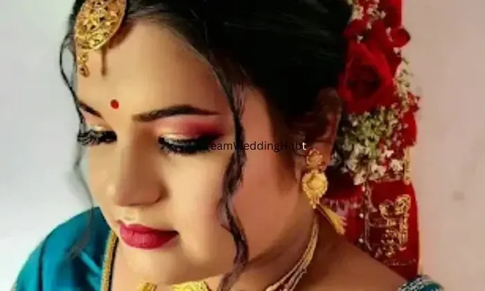 Rups Makeup Studio