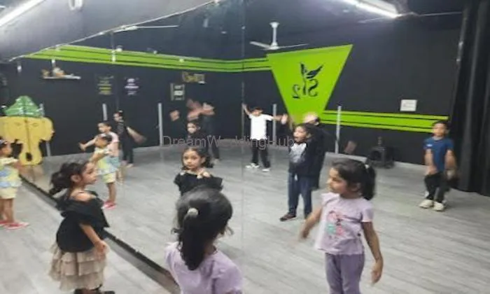 S2 Dance Institute & Fitness In Yamuna Nagar