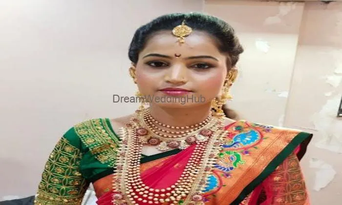 Saavi Beauty Hub & Makeup Studio