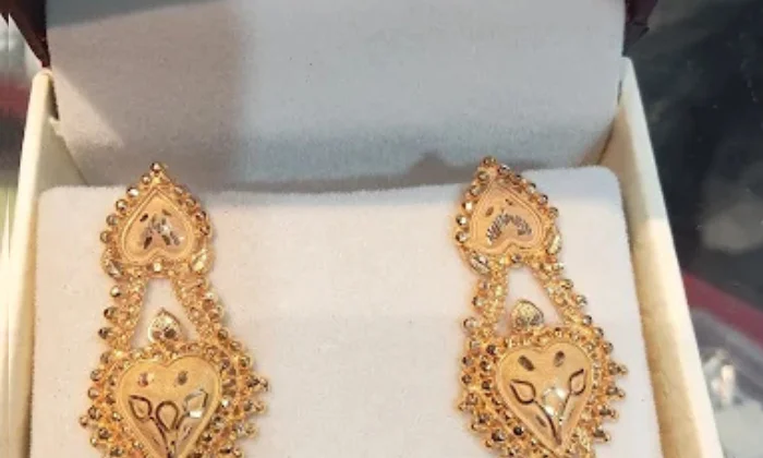 Sadhana Jewellers