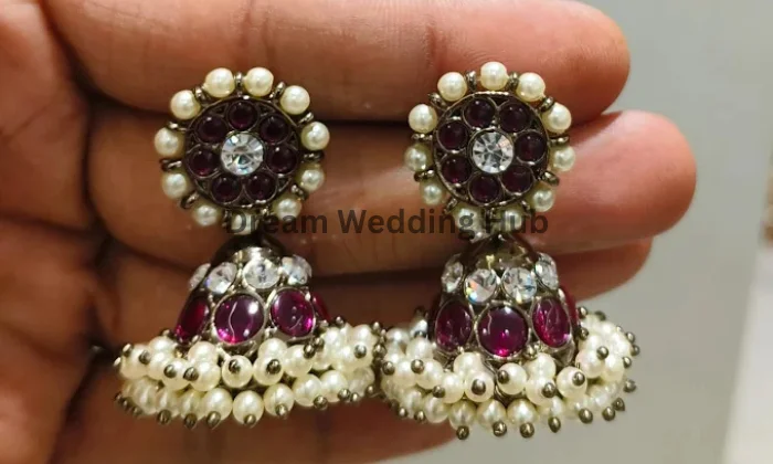 Sagunthala Jewellers
