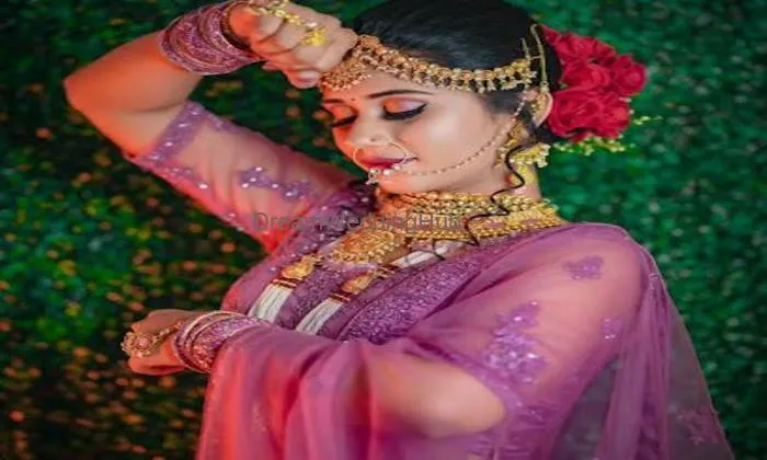 Saheli Beauty Parlour & Makeup Studio Saheli Beauty Parlour & Makeup Studio