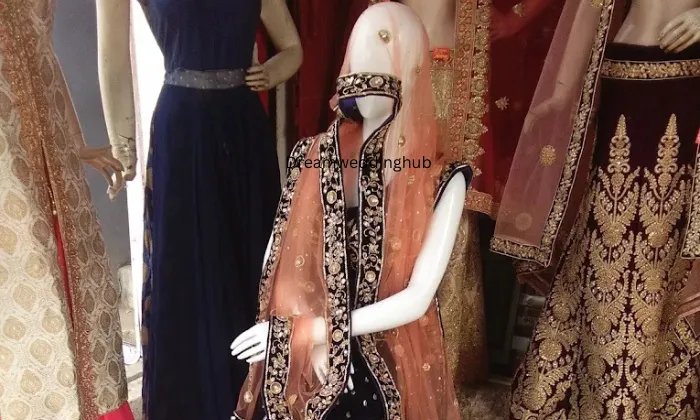 Saheli Saree Wale