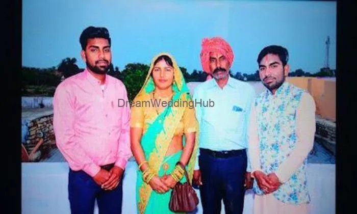 Sahu Photo Studio & Emitra Center
