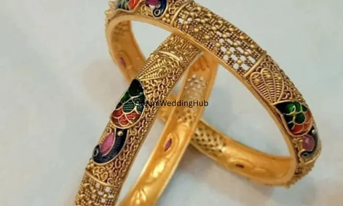 Sai Handa Bangles