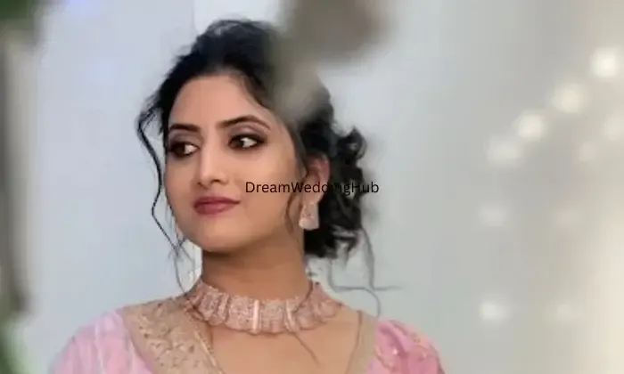 Sakshi Beauty Salon