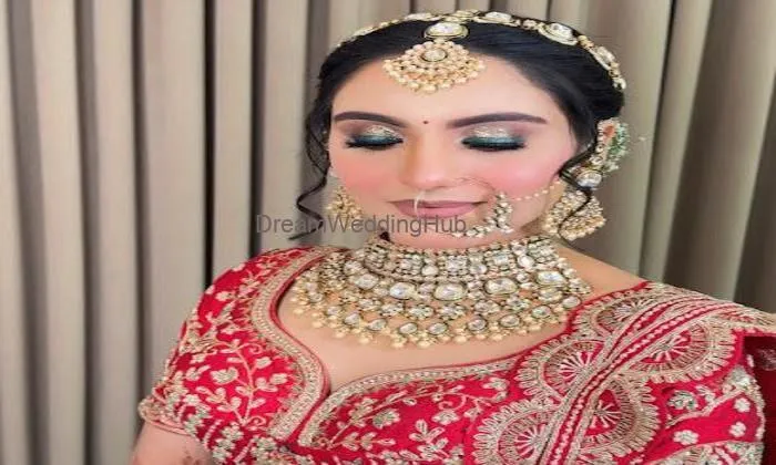 Sakshi Gupta Makeup Studio & Academy - Best Bridal Makeup Artist | Sakshi Gupta Makeup Artist | Makeup Artist In Ludhiana