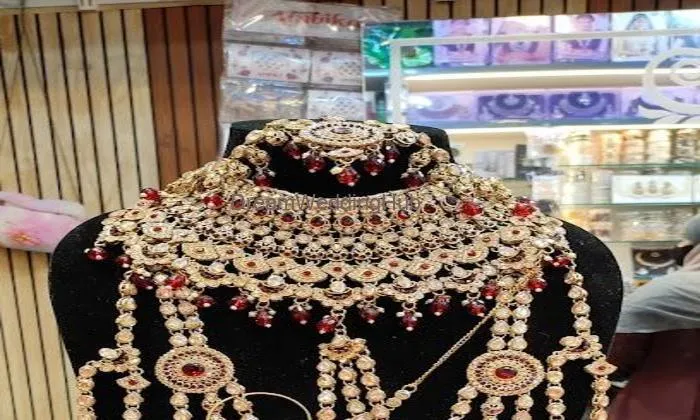 Salman Fashion Hub Ansari Market Ghas Mandi Manglaur Salman Fashion Hub Ansari Market Ghas Mandi Manglaur
