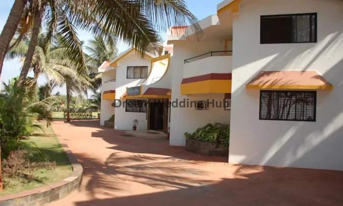 Salty Beach Resort Salty Beach Resort