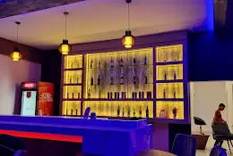 Samrat Bar