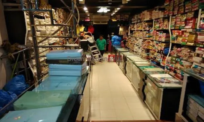 Samrat Garments - Family Shop