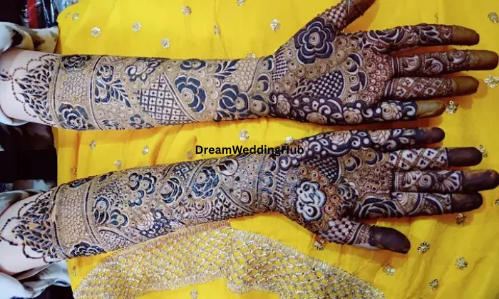 Samreen Mehendi Art