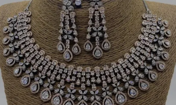 Sanika Jewellers