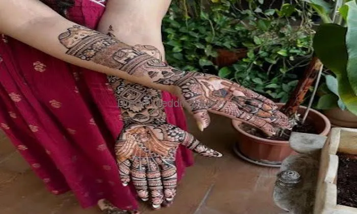Sanjay Mehndi Artist