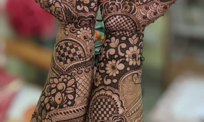 Sanjay Mehndi Artist