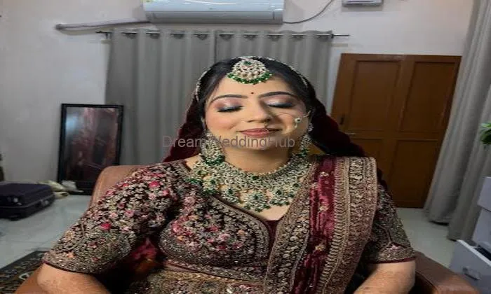 Sanjnee Bisht Makeovers