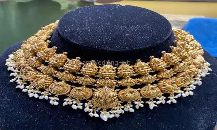 Santosh Kumar Sarraf & Son | Since 1850 | 8th Generation Jewellery Business In Hapur | 100% Hallmarked Gold Jewellery